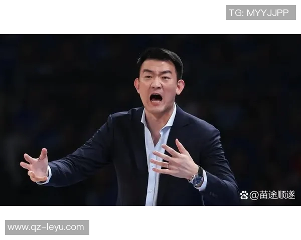 周琦首次现场观赛感受男双比赛魅力轻松3-0胜利乐趣无穷